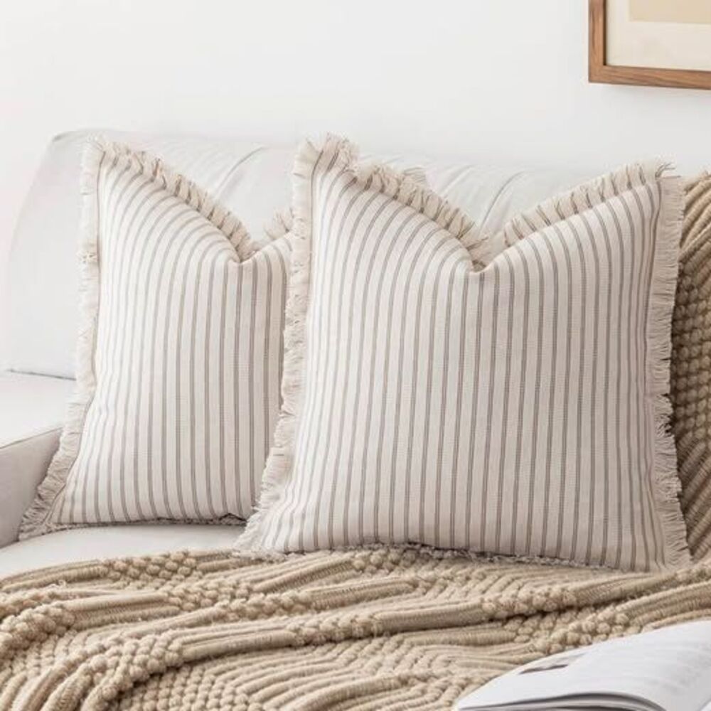 YEENAASY Throw Pillow Covers 20x20 Boho Striped Pillow Cases with Tassel Set of